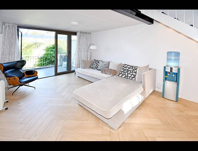 3 BEDROOM SECTIONAL TITLE FOR SALE IN SANDRINGHAM